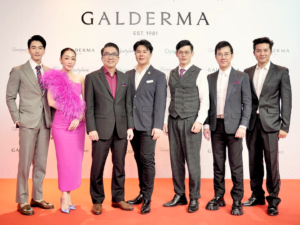 คุณหมอพุฒิพงศ์ร่วมฉลองความสำเร็จ บริษัทกัลเดอร์มา ในงาน Award Night Celebration